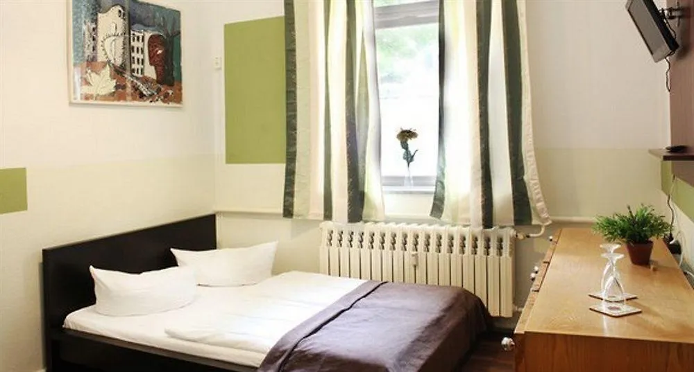 ***  Hotel Overnight Berlin Deutschland