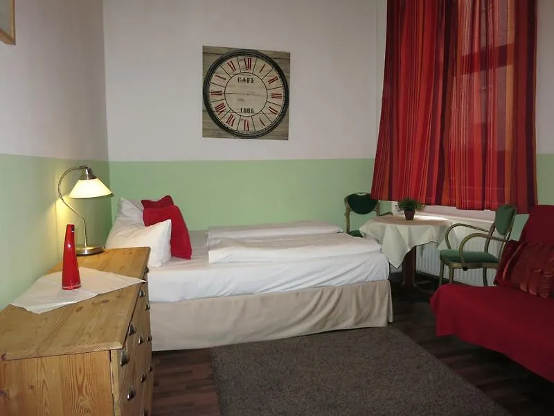 Hotel Overnight Berlin 3*,  Deutschland